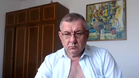 Snapshot of machomale3 chatting on 06/25/26, 12:09 Macho online show from 06/25/26, 12:09