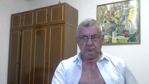 Snapshot of machomale3 chatting on 06/26/26, 06:45 Macho online show from 06/26/26, 06:45