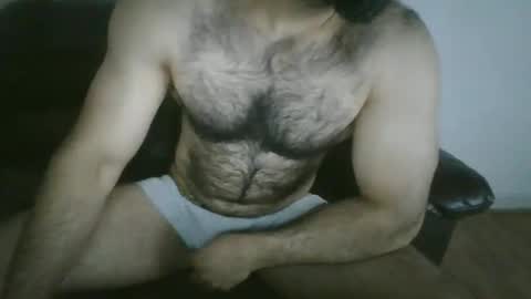 Snapshot of machoman512 chatting on 10/08/25, 03:53 machoman512 online show from 10/08/25, 03:53