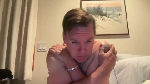 Snapshot of macjac2016 chatting on 01/25/25, 06:45 xStraightEdgex online show from 01/25/25, 06:45