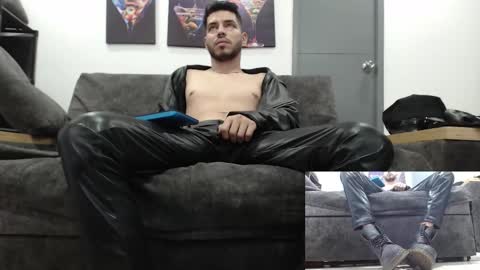 instagram mackdanielsx online show from 10/30/25, 08:42