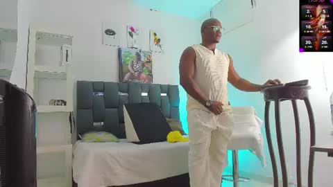 MACKBIG DICK im a damn dominant I like ATMs INSTAGRAM Edwinaragonc online show from 07/19/26, 01:20