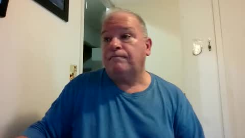 mackdocc001 online show from 12/14/25, 02:55