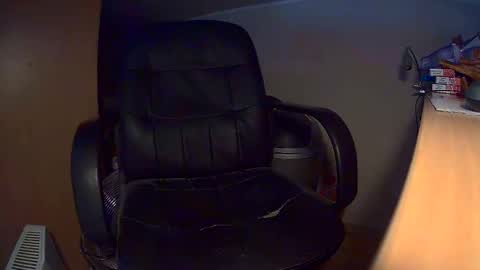 Snapshot of mackenss20 chatting on 01/22/25, 10:50 Makan online show from 01/22/25, 10:50