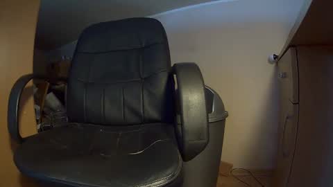 Snapshot of mackenss20 chatting on 03/07/25, 12:23 Makan online show from 03/07/25, 12:23