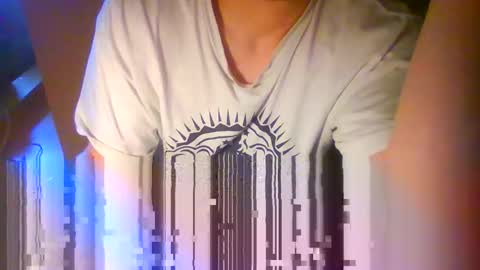 Snapshot of mackenss20 chatting on 10/25/25, 10:12 Makan online show from 10/25/25, 10:12