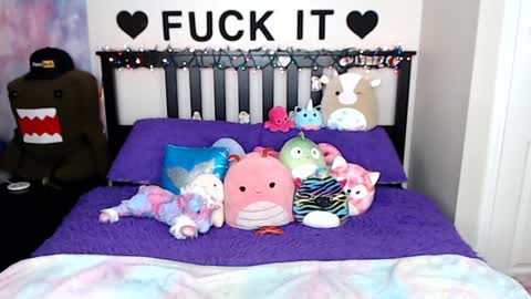 Mackenzie Wolfe online show from 12/13/24, 06:10