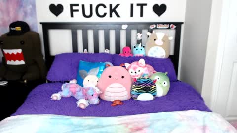 Mackenzie Wolfe online show from 01/28/25, 07:32