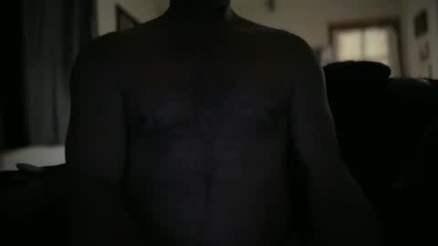 Snapshot of mackincaliallday chatting on 10/20/25, 06:41 MackinCaliAllDay online show from 10/20/25, 06:41