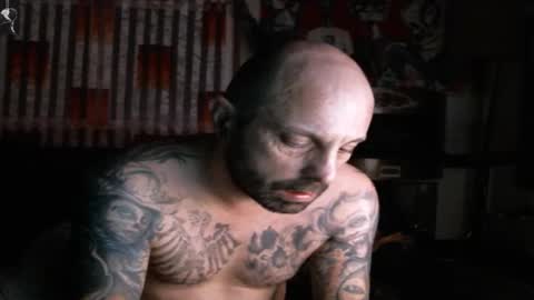 Manuel online show from 11/12/25, 02:01