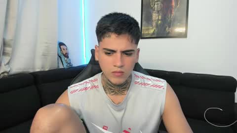 Snapshot of mad_maxxx1 chatting on 01/19/25, 09:55 max online show from 01/19/25, 09:55