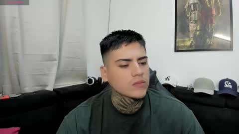 Snapshot of mad_maxxx1 chatting on 10/29/25, 11:45 max online show from 10/29/25, 11:45