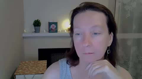 Snapshot of madaamtang chatting on 12/17/25, 03:29 Madaamtang online show from 12/17/25, 03:29