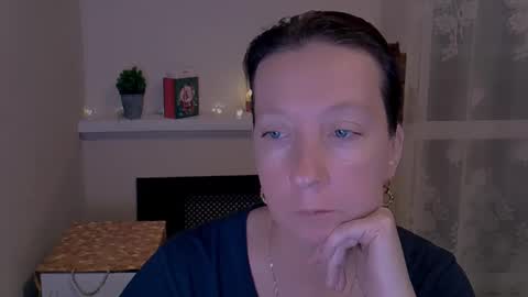 Snapshot of madaamtang chatting on 12/19/25, 02:46 Madaamtang online show from 12/19/25, 02:46