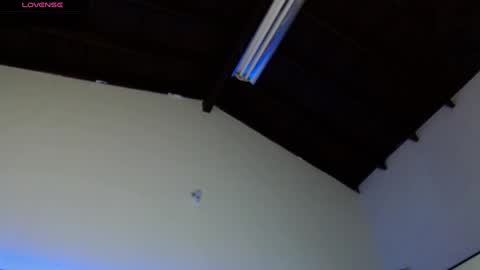 Snapshot of madame_ibby chatting on 09/25/25, 01:48 madame ibby online show from 09/25/25, 01:48