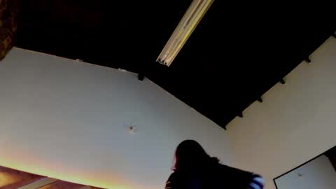 Snapshot of madame_ibby chatting on 12/17/25, 12:55 madame ibby online show from 12/17/25, 12:55