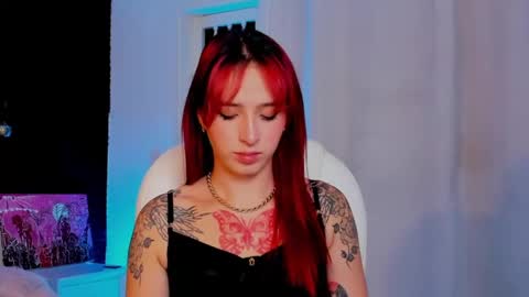 Snapshot of madame_lilith chatting on 03/01/25, 11:17 madame lilith online show from 03/01/25, 11:17