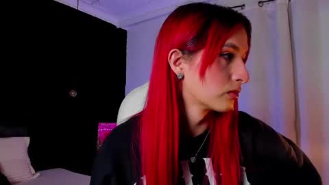 Snapshot of madame_lilith chatting on 09/24/25, 11:24 madame lilith online show from 09/24/25, 11:24