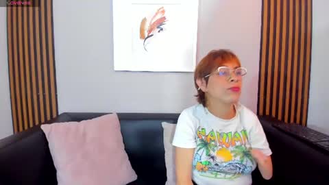 Snapshot of madame_mature1 chatting on 06/16/26, 08:00 Madame online show from 06/16/26, 08:00