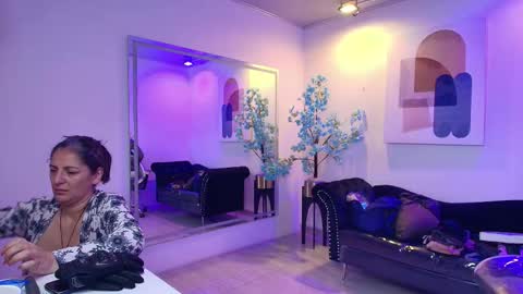 Madame Scarllet  online show from 02/07/26, 11:25