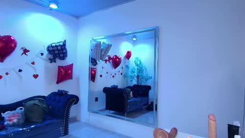 Madame Scarllet  online show from 02/15/26, 11:19