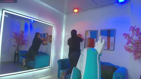Madame Scarllet  online show from 04/25/26, 11:46