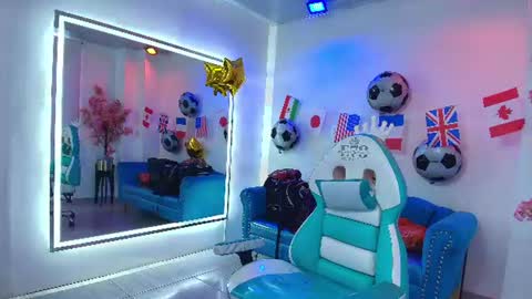 Madame Scarllet  online show from 07/10/26, 11:35