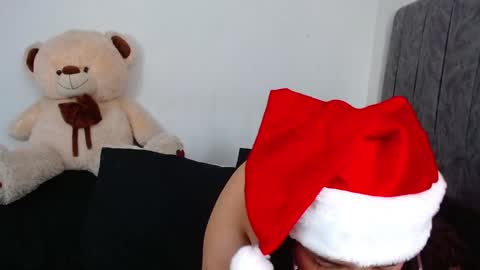 Maddie and Chelsea online show from 12/28/24, 02:43