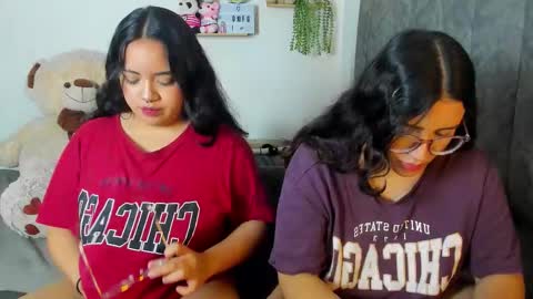 Maddie and Chelsea online show from 10/10/25, 08:13