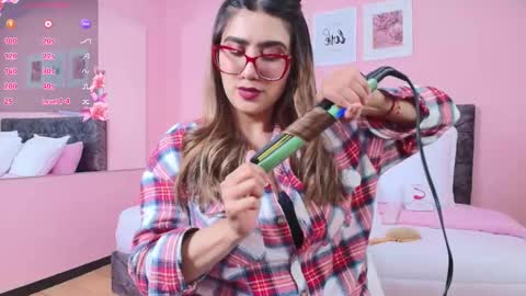 Maddie online show from 11/27/25, 08:22