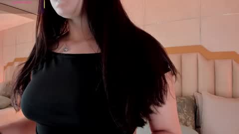 Snapshot of maddieparker chatting on 05/31/26, 02:57 online show from 05/31/26, 02:57
