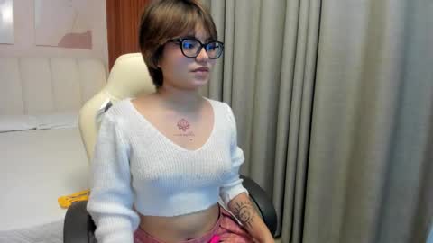 MADDIE online show from 03/27/26, 03:34