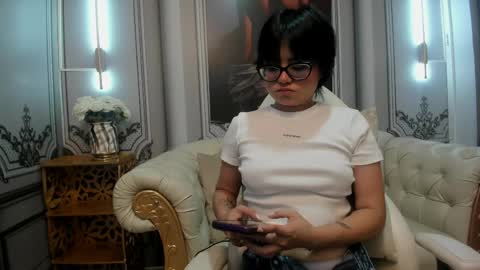 MADDIE online show from 04/12/26, 03:22