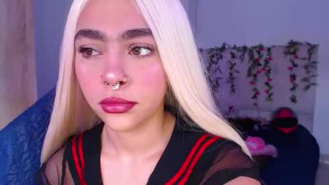 maddiie and clyde online show from 10/14/25, 03:24