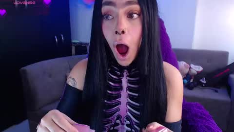 maddiie and clyde online show from 03/16/26, 04:55