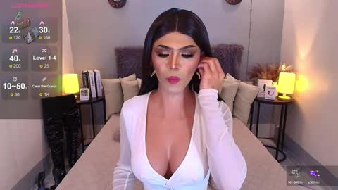 Snapshot of maddisonwil chatting on 03/09/25, 10:19 M A D D Y online show from 03/09/25, 10:19