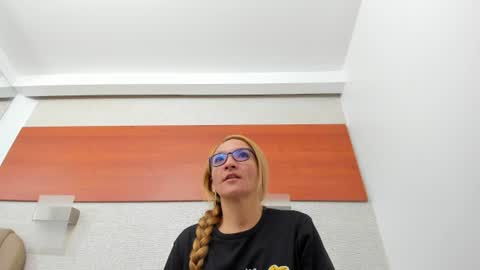 maddy cartter online show from 06/19/26, 10:41