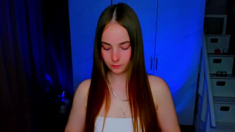 maddy_gate online show from 06/02/26, 07:38