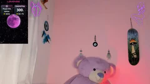 Maddy  online show from 11/11/25, 11:16