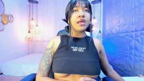 Maddy  online show from 11/20/25, 07:57