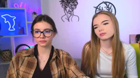 maddy moah online show from 03/12/26, 05:57