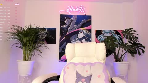 maddy_uwu online show from 12/23/24, 02:02