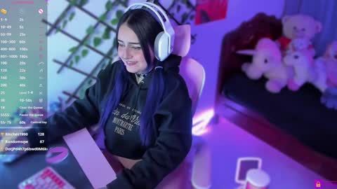 Maddy Foox online show from 01/07/25, 01:17