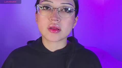   Please followme and rate me your thumbs up online show from 11/19/25, 11:27