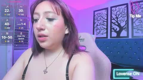 Snapshot of maddygp chatting on 02/13/26, 04:30 eimmy online show from 02/13/26, 04:30