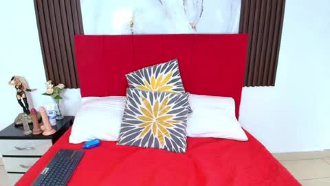 maddysonmiller_ online show from 07/28/26, 04:39