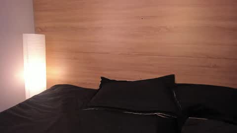 Madelaine  online show from 04/02/26, 10:13