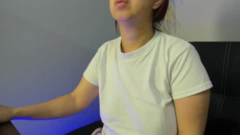 Madelaine  online show from 04/17/26, 10:29