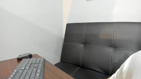 Madelaine  online show from 05/20/26, 10:21