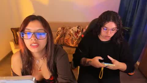 Snapshot of madelaine_taylor chatting on 11/17/25, 10:26 madelaine_taylor online show from 11/17/25, 10:26